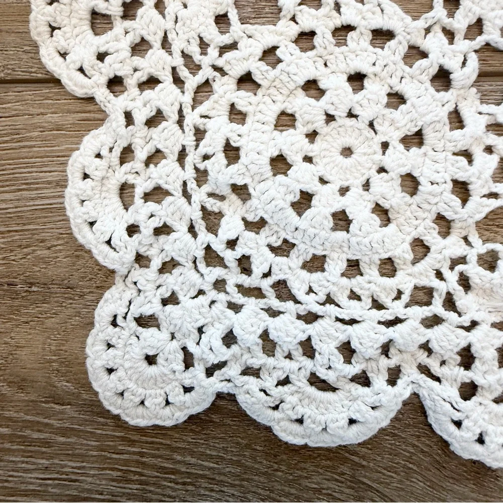 Hand Crochet Doily Bundle of 3 Round Pastels Pink Scalloped Trim‎ Rectangular